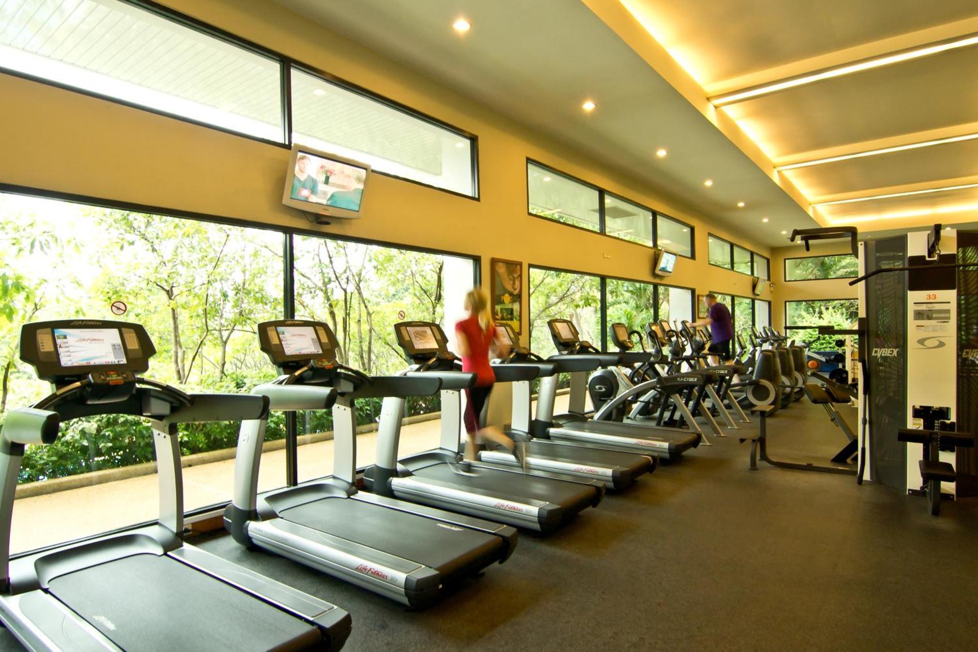 Royal Cliff Beach Hotel Pattaya Exterior photo The gym at the hotel
